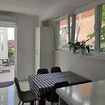 Pomalo Гостевой дом 3*