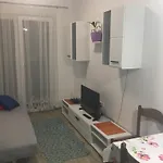 Pomalo 3* Макарска