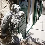 Pensión Pomalo 3*