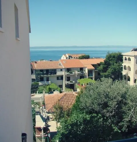 Πανσιόν Pomalo