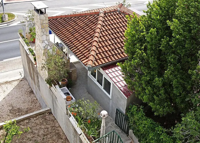 Πανσιόν Pomalo