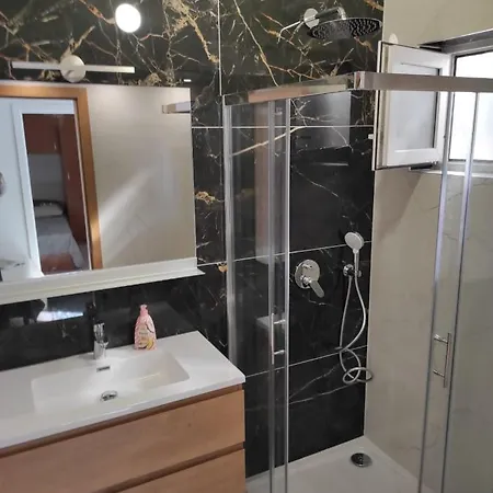 招待所 Pomalo 马卡尔斯卡